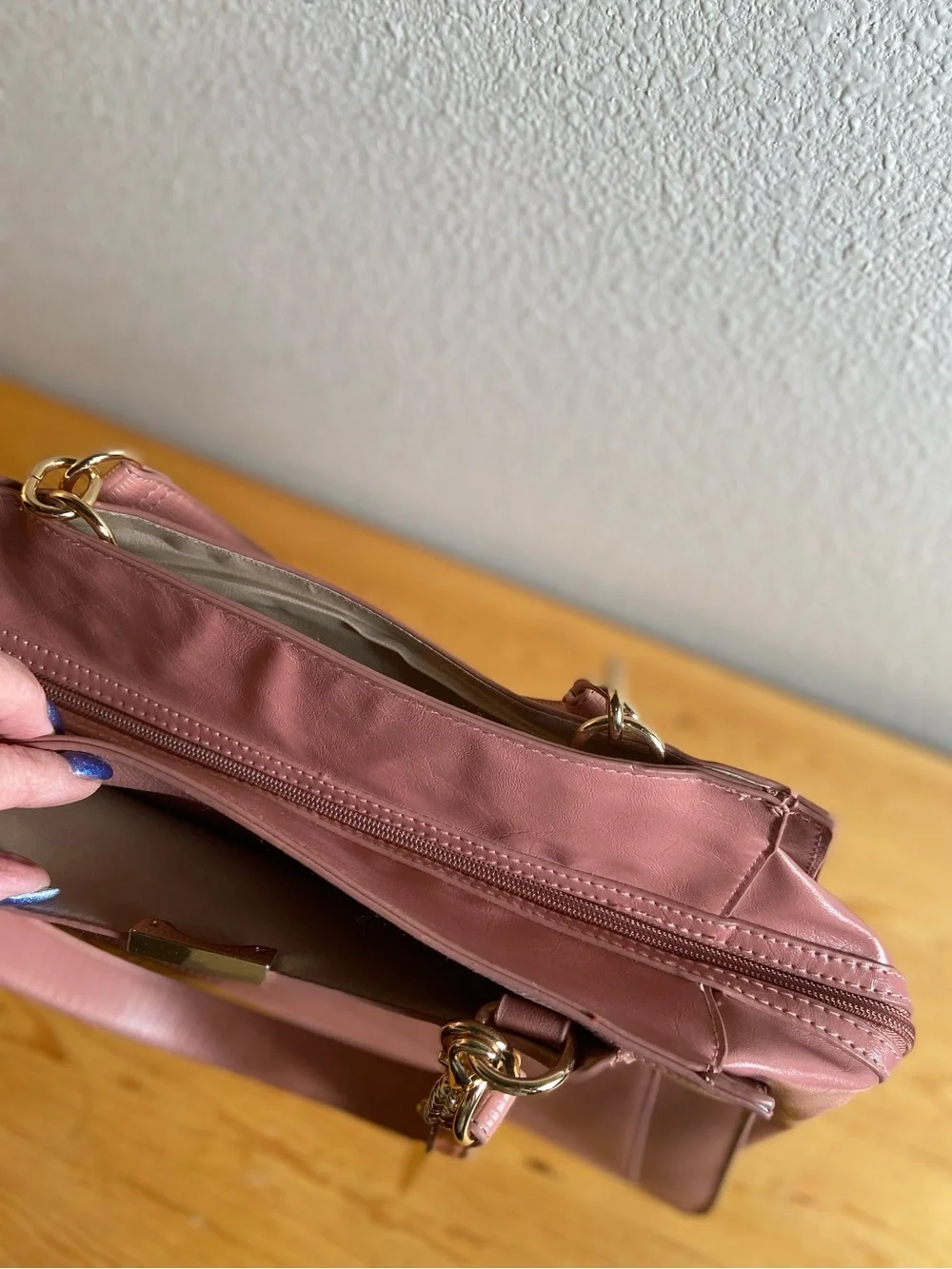 Rosetti Go polished feminine